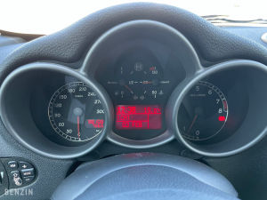 Alfa Romeo 147 GTA - 2004