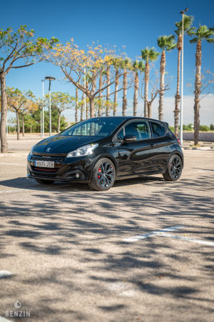 Peugeot 208 GTI BPS - 2016