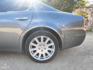 Maserati Quattroporte - 2006