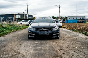 Mercedes-Benz C63 AMG Coupé - 2012