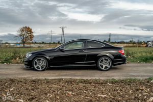 Mercedes-Benz C63 AMG Coupé - 2012