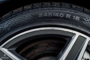 Mercedes-Benz C63 AMG Coupé - 2012