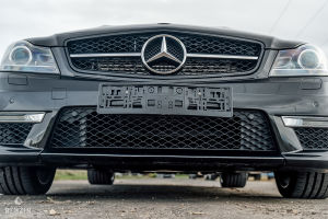 Mercedes-Benz C63 AMG Coupé - 2012