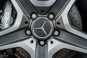 Mercedes-Benz C63 AMG Coupé - 2012