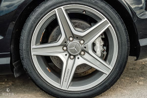 Mercedes-Benz C63 AMG Coupé - 2012