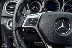 Mercedes-Benz C63 AMG Coupé - 2012