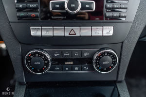 Mercedes-Benz C63 AMG Coupé - 2012