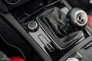 Mercedes-Benz C63 AMG Coupé - 2012