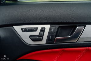 Mercedes-Benz C63 AMG Coupé - 2012