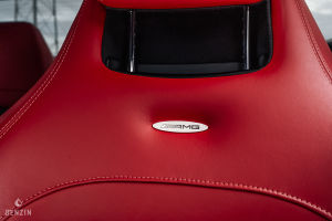 Mercedes-Benz C63 AMG Coupé - 2012