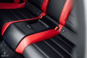 Mercedes-Benz C63 AMG Coupé - 2012