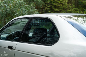 BMW 323ti e36 - 1999