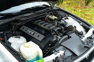 BMW 323ti e36 - 1999