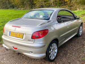 Peugeot 206 CC 1.6 16v Roland Garros - 2003