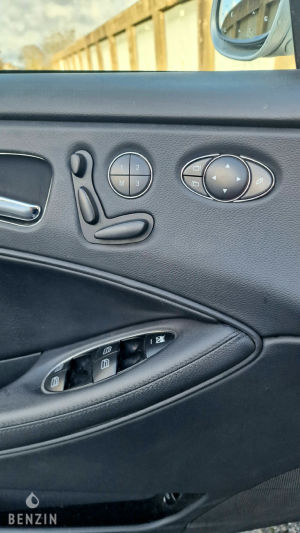 Mercedes-Benz CLS 500 - 2004