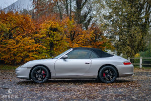 Porsche 911 type 996 C4 Cabriolet - 2002