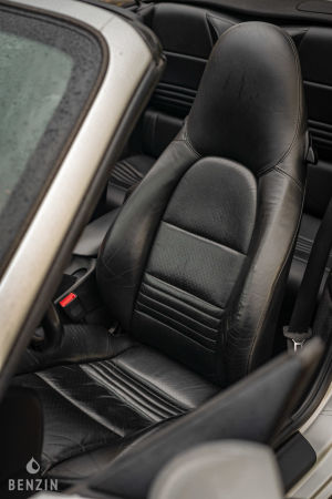 Porsche 911 type 996 C4 Cabriolet - 2002