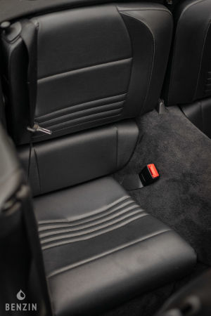 Porsche 911 type 996 C4 Cabriolet - 2002