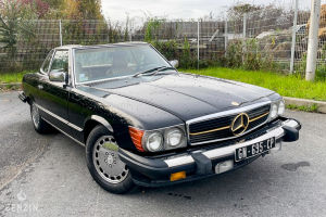 Mercedes-Benz 560 SL R107 - 1988