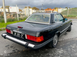 Mercedes-Benz 560 SL R107 - 1988