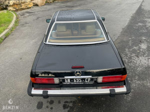 Mercedes-Benz 560 SL R107 - 1988