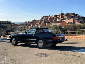 Mercedes-Benz 560 SL R107 - 1988