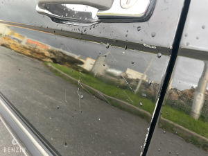 Mercedes-Benz 560 SL R107 - 1988