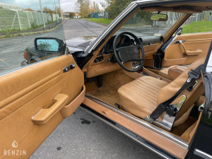 Mercedes-Benz 560 SL R107 - 1988