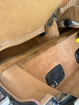 Mercedes-Benz 560 SL R107 - 1988