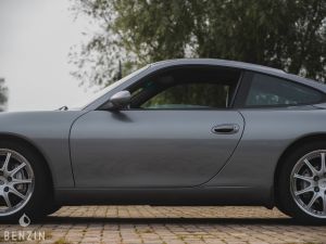 Porsche 911 Type 996 Carrera 4 - 2002