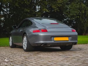 Porsche 911 Type 996 Carrera 4 - 2002