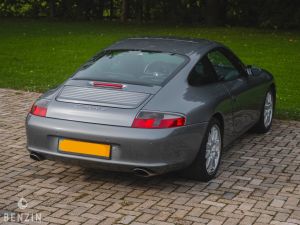 Porsche 911 Type 996 Carrera 4 - 2002