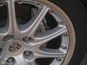 Porsche 911 Type 996 Carrera 4 - 2002