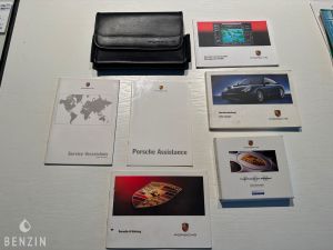 Porsche 911 Type 996 Carrera 4 - 2002