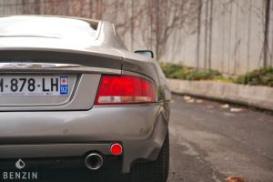 Aston Martin Vanquish - 2003