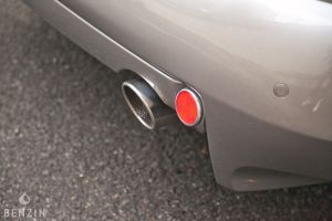 Aston Martin Vanquish - 2003