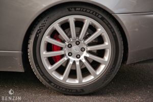 Aston Martin Vanquish - 2003