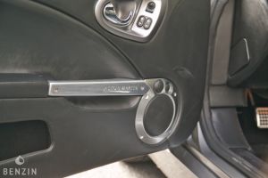 Aston Martin Vanquish - 2003