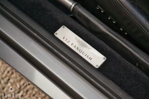 Aston Martin Vanquish - 2003