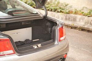 Aston Martin Vanquish - 2003