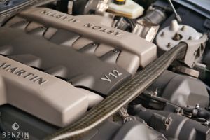 Aston Martin Vanquish - 2003