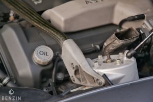 Aston Martin Vanquish - 2003