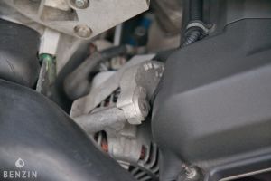 Aston Martin Vanquish - 2003