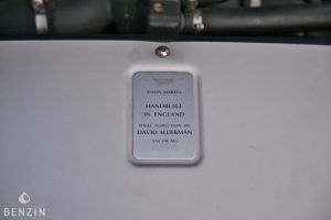 Aston Martin Vanquish - 2003