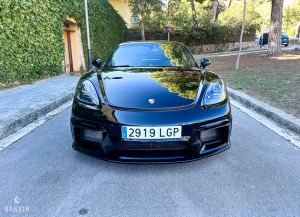 Porsche 718 Cayman GT4 - 2020