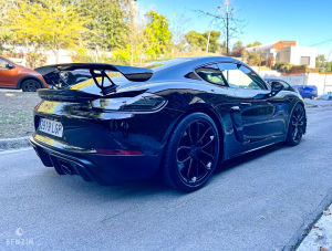 Porsche 718 Cayman GT4 - 2020