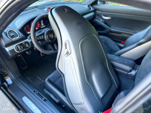 Porsche 718 Cayman GT4 - 2020