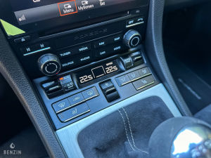 Porsche 718 Cayman GT4 - 2020