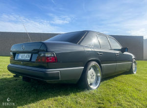 Mercedes-Benz E260 Sportline W124 - 1992