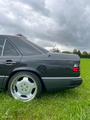 Mercedes-Benz E260 Sportline W124 - 1992